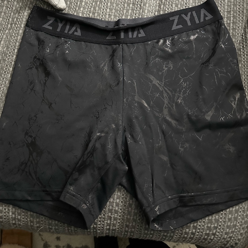 Zyia Active Biker Shorts